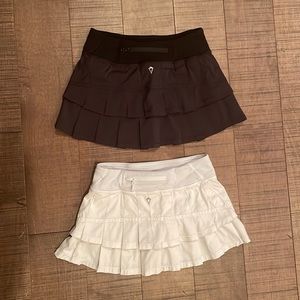 Ivivva black and white tennis skirts size 8